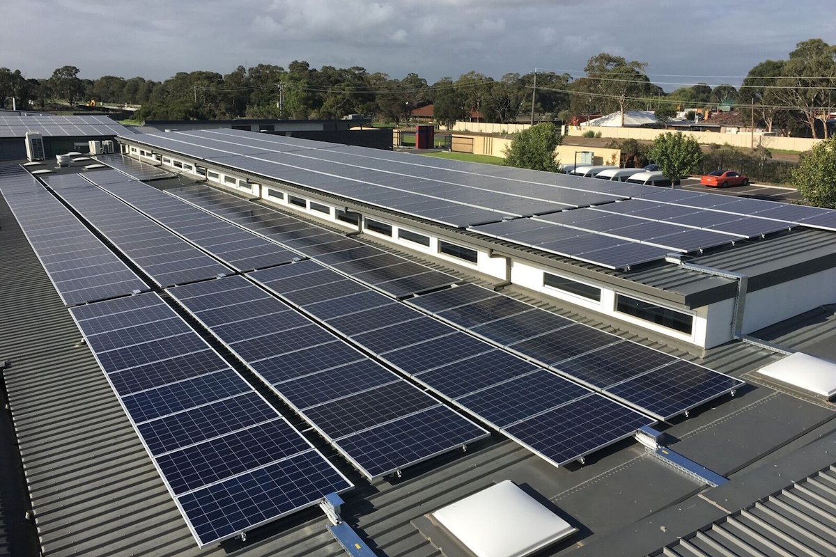 EINES GROUP - Panneaux photovoltaïques